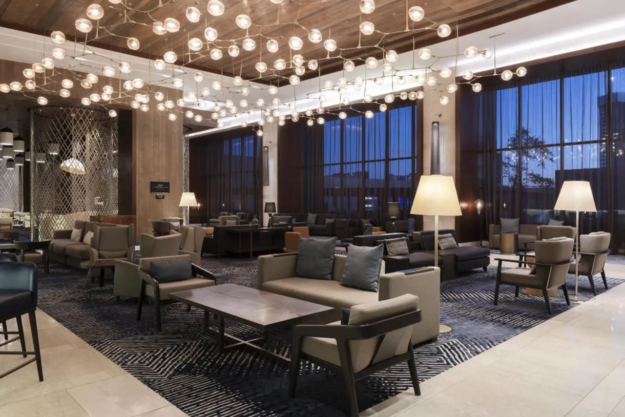 Hilton Guadalajara — ภาพห้องพักและบรรยากาศ
