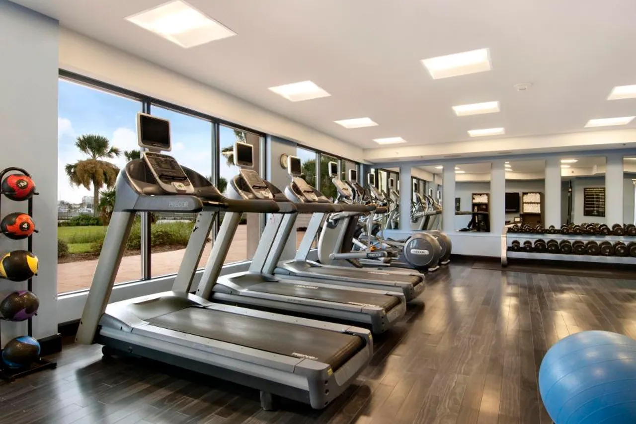 Hilton Houston NASA Clear Lake — ภาพห้องพักและบรรยากาศ