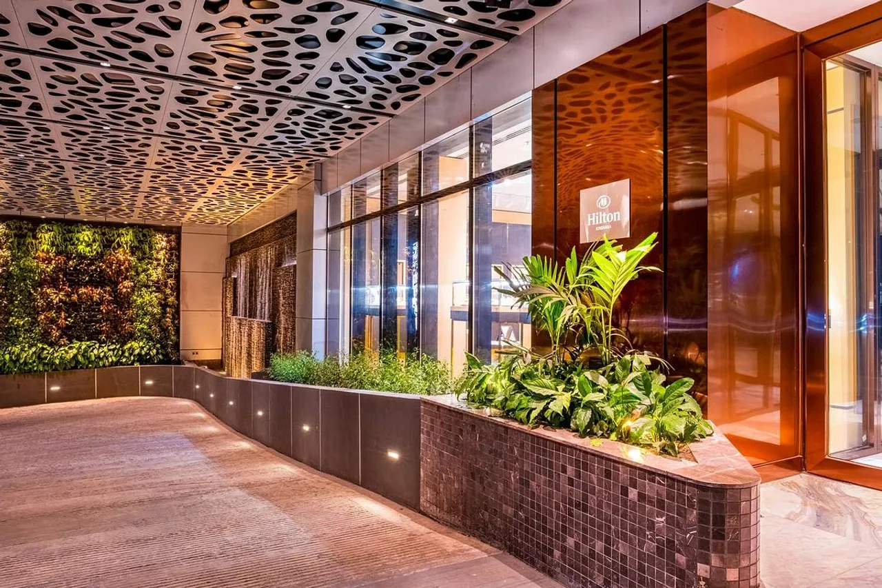 Hilton Kinshasa — ภาพห้องพักและบรรยากาศ