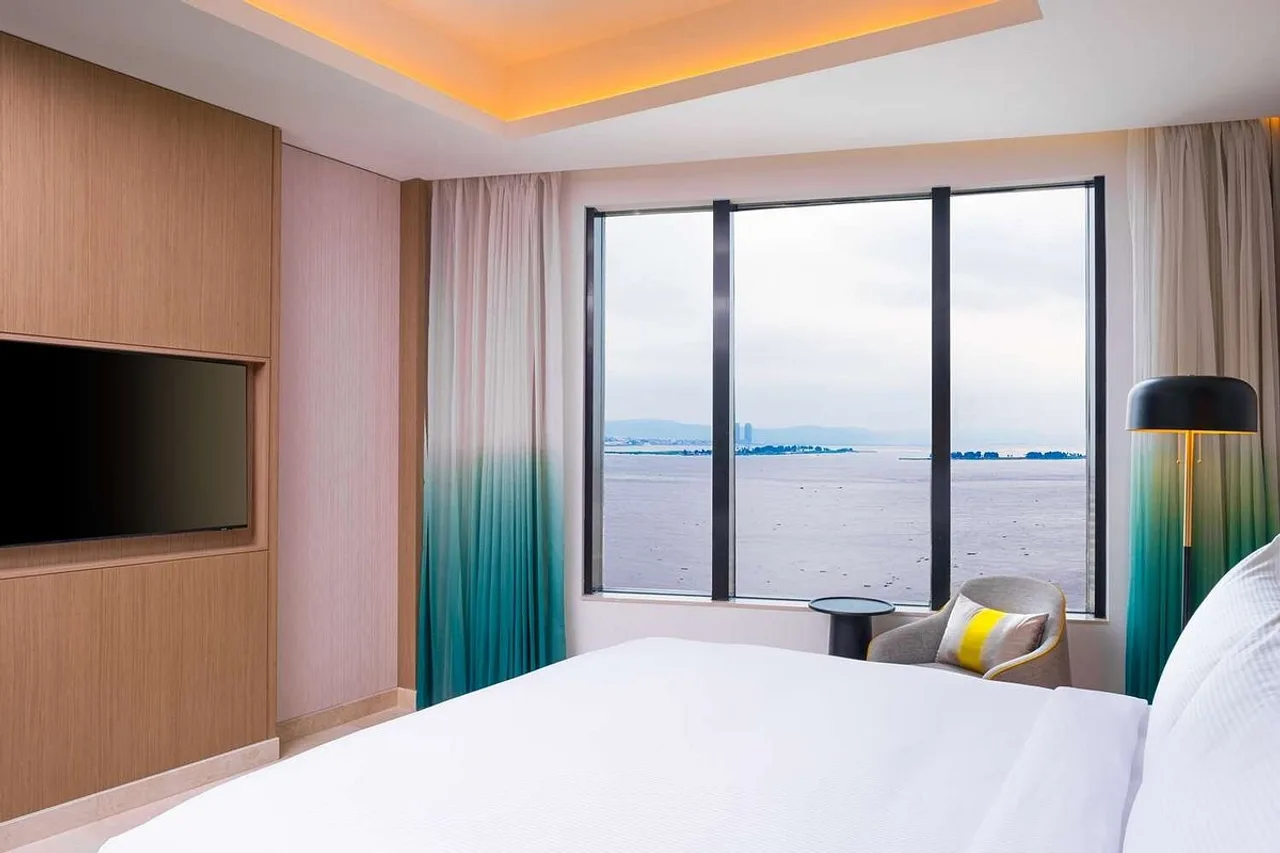 Hilton Kinshasa — ภาพห้องพักและบรรยากาศ