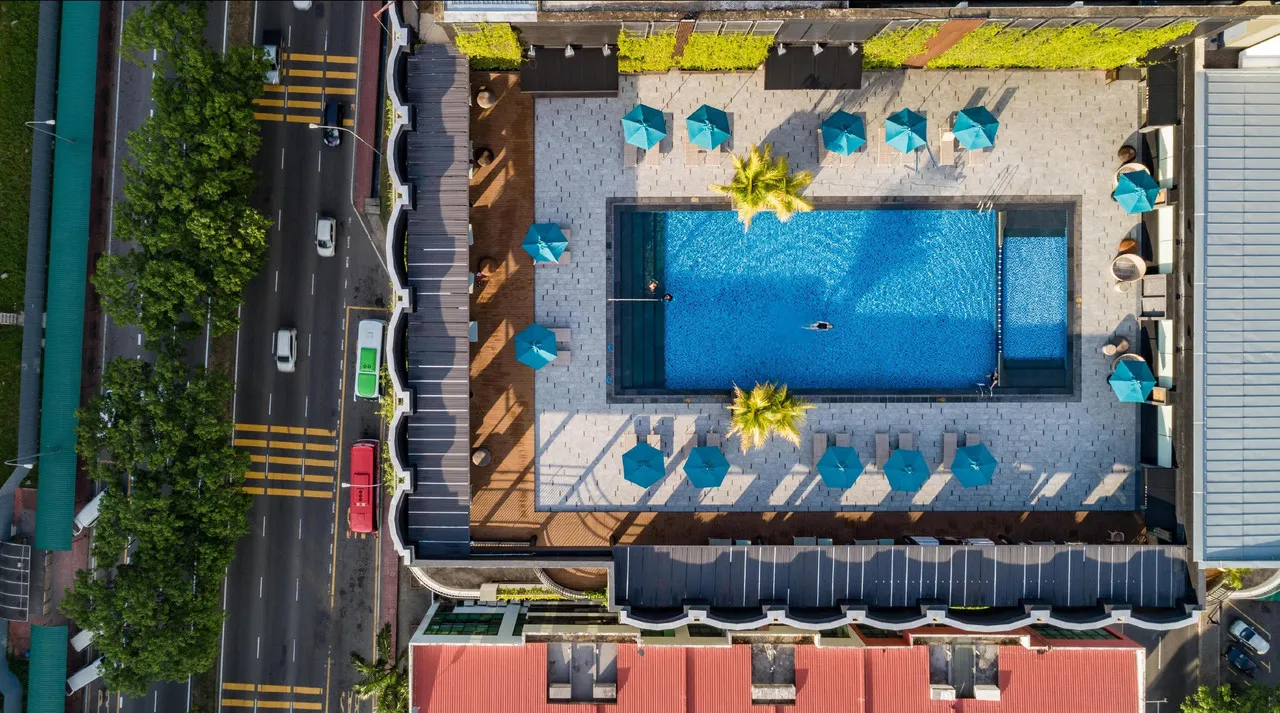 Hilton Kota Kinabalu — rooms and atmosphere