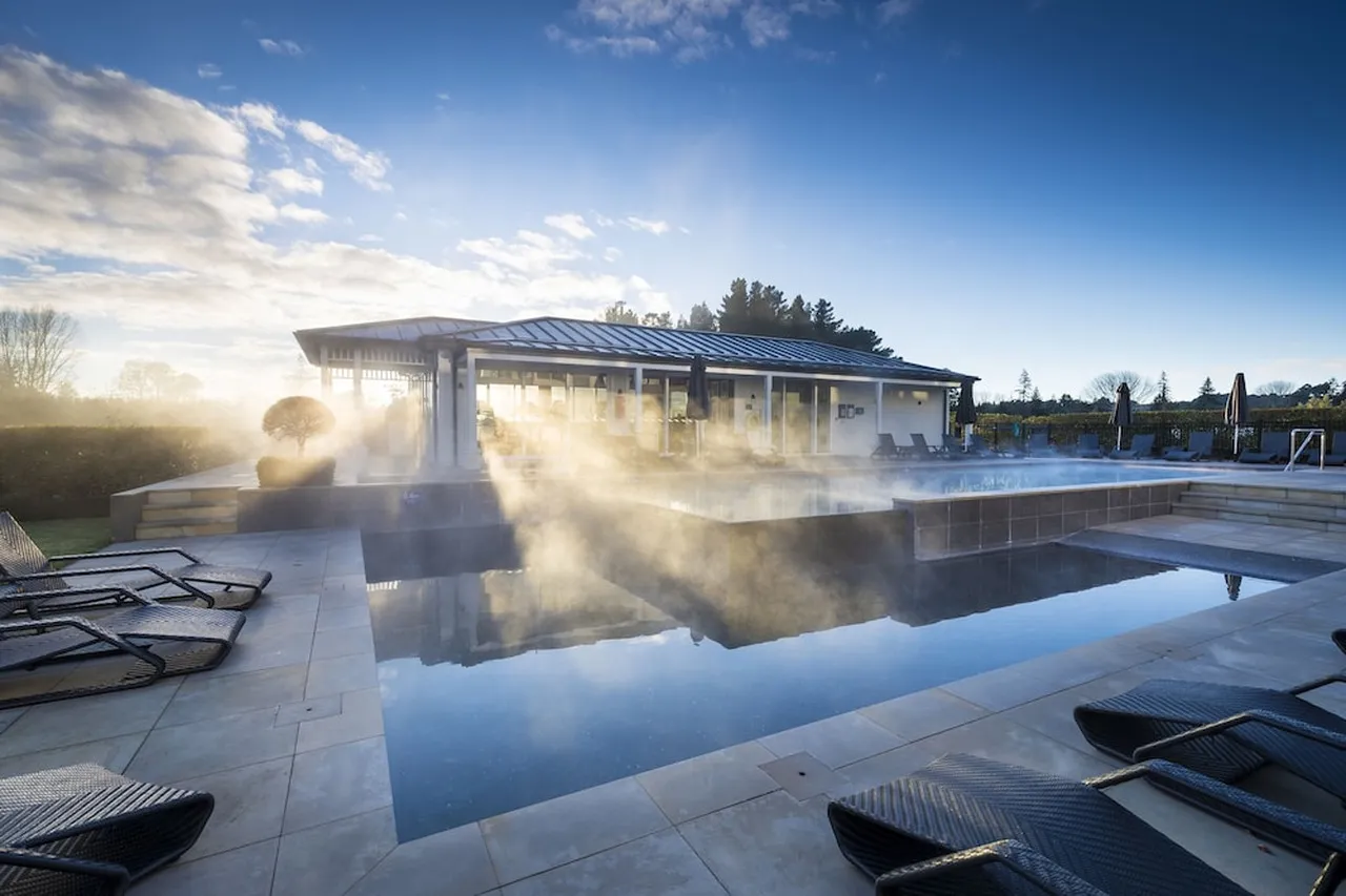 Hilton Lake Taupo — rooms and atmosphere