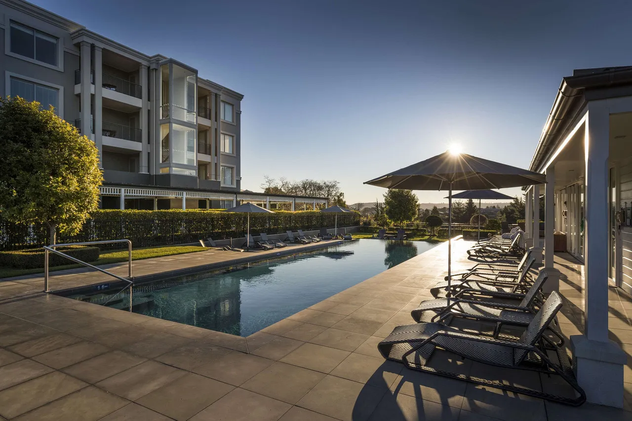 Hilton Lake Taupo — rooms and atmosphere
