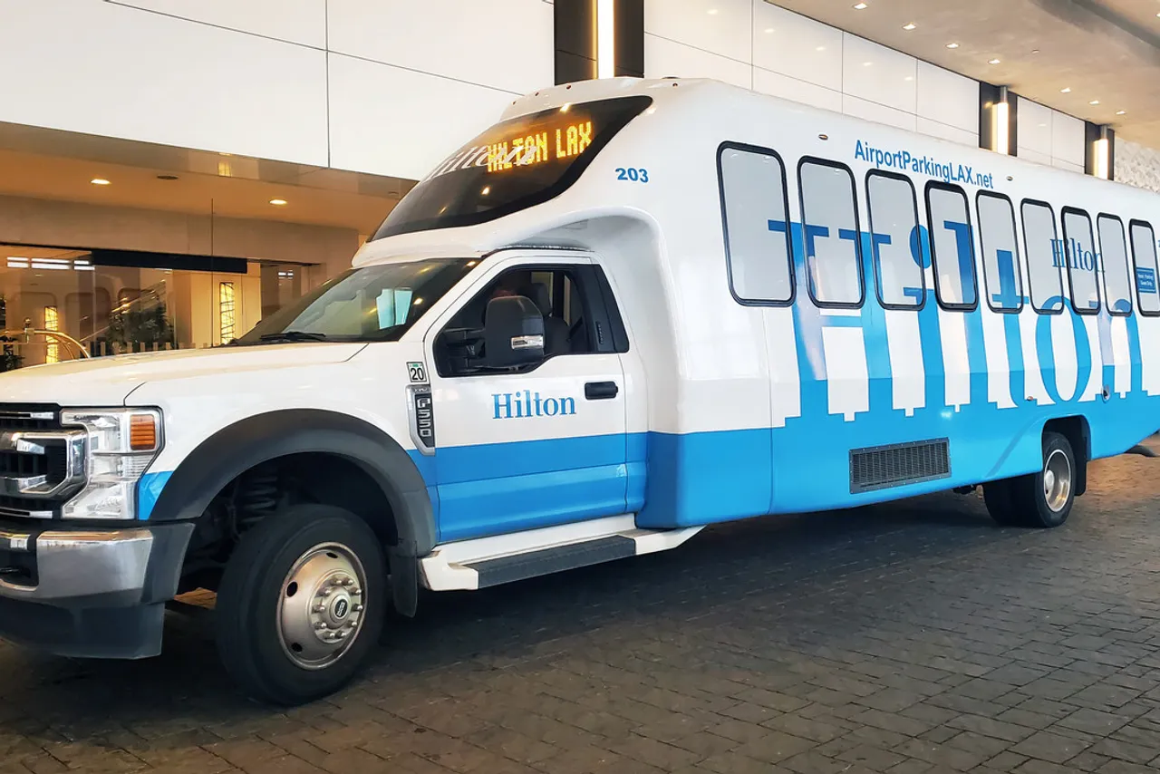 Hilton Los Angeles Airport — ภาพห้องพักและบรรยากาศ