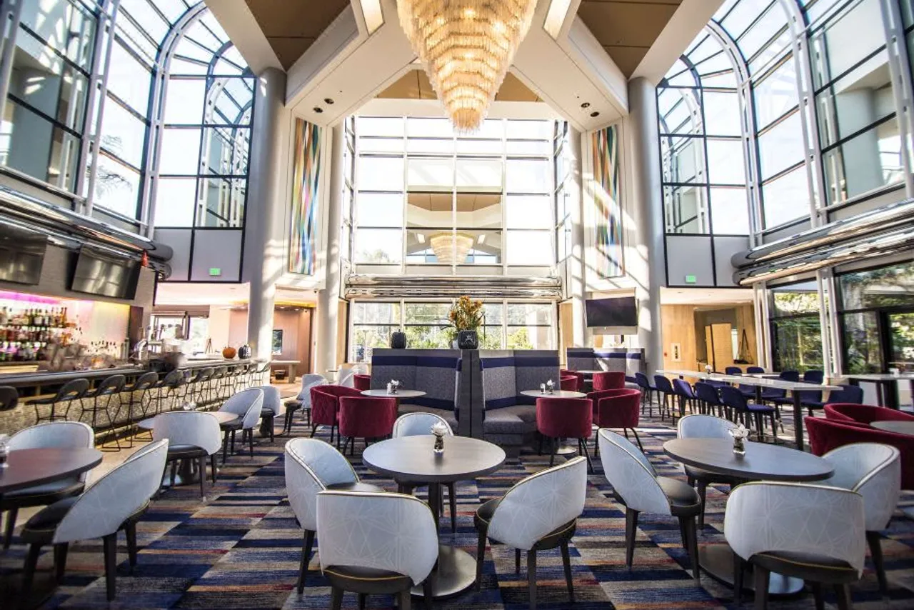 Hilton Los Angeles / Universal City — ภาพห้องพักและบรรยากาศ