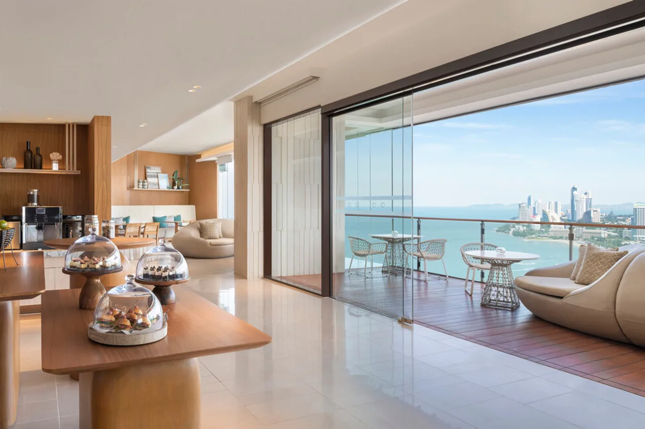 Hilton Pattaya — rooms and atmosphere