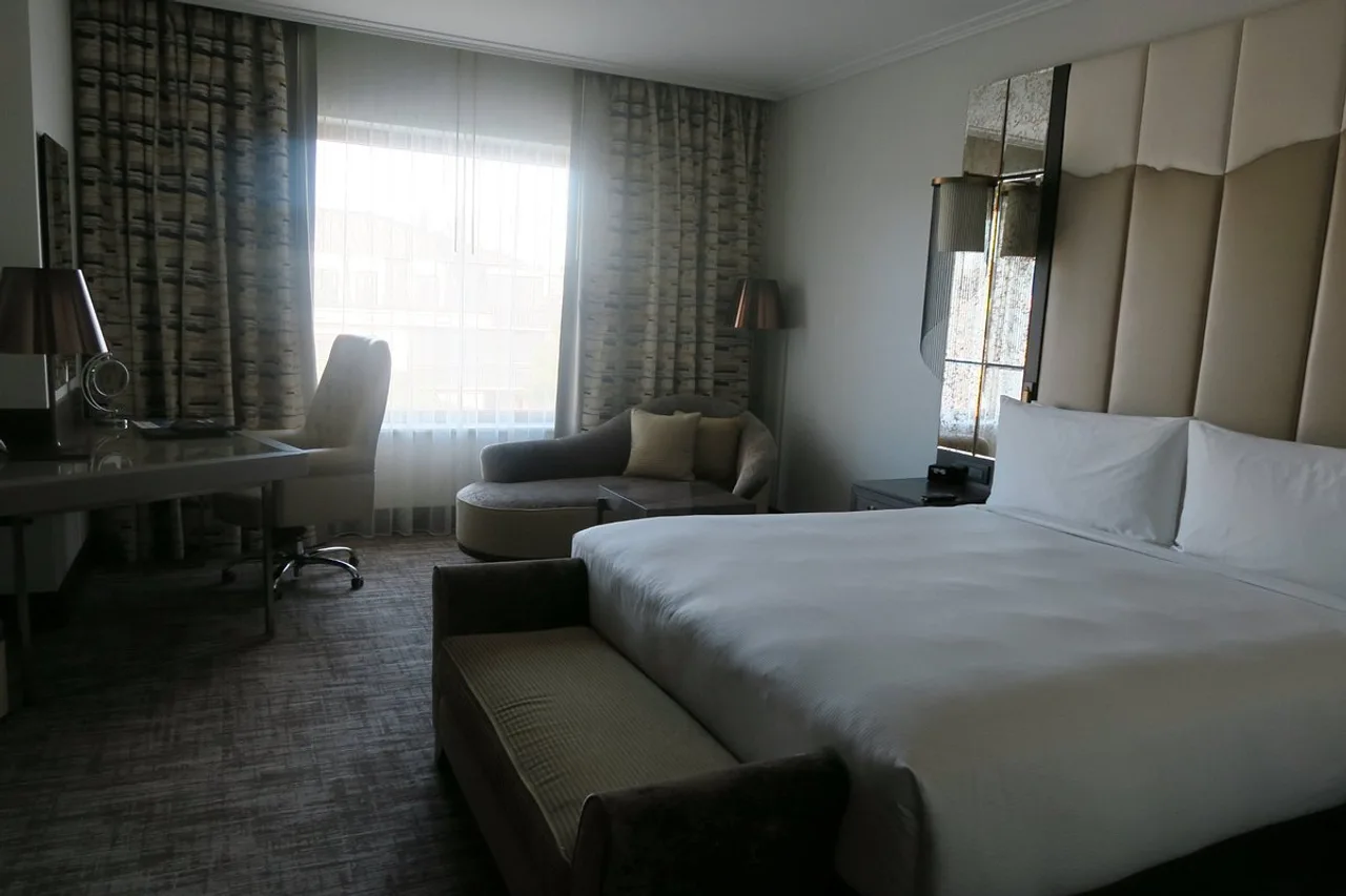Hilton Podgorica Crna Gora — ภาพห้องพักและบรรยากาศ