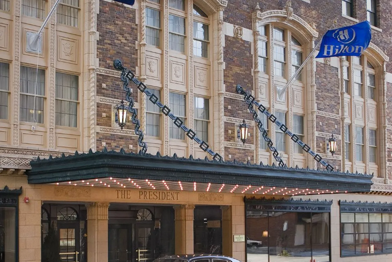 Hilton President Kansas City — ภาพห้องพักและบรรยากาศ