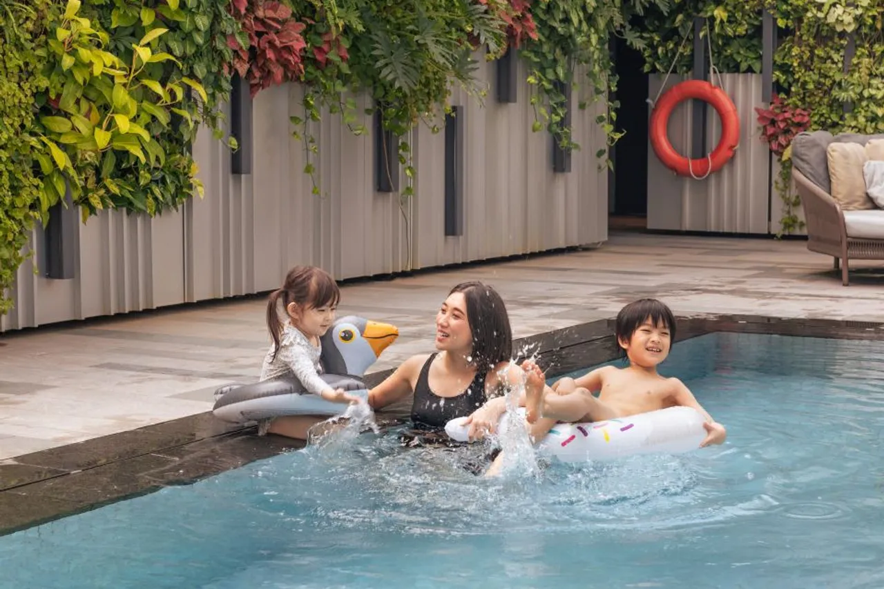 Hilton Singapore Orchard — rooms and atmosphere