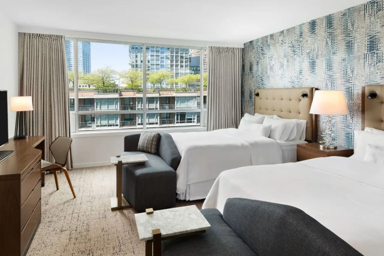 Hilton Vancouver Downtown — ภาพห้องพักและบรรยากาศ