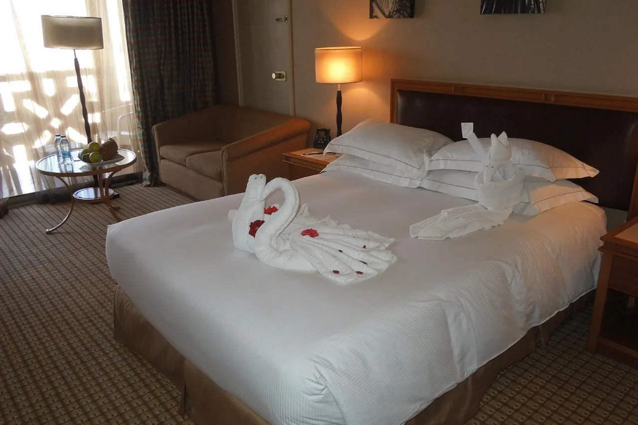 Hilton Yaounde — ภาพห้องพักและบรรยากาศ