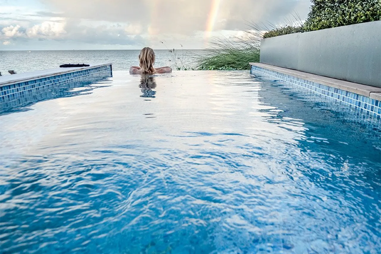 Hodges Bay Resort & Spa — ภาพห้องพักและบรรยากาศ