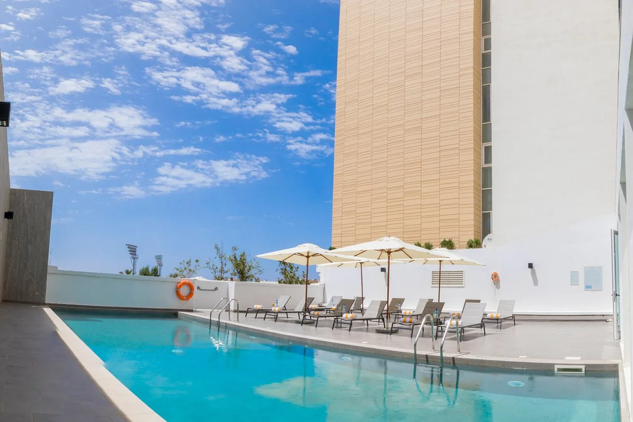 Holiday Inn Algiers Cheraga Tower — ภาพห้องพักและบรรยากาศ