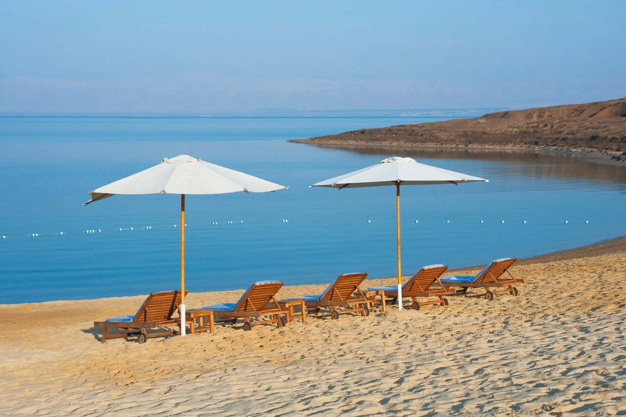 Holiday Inn Resort Dead Sea — rooms and atmosphere