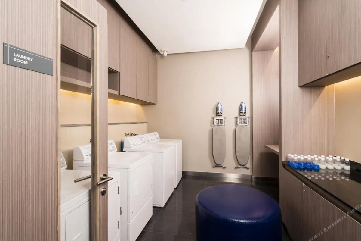 Holiday Inn Express Bangkok Siam — ภาพห้องพักและบรรยากาศ