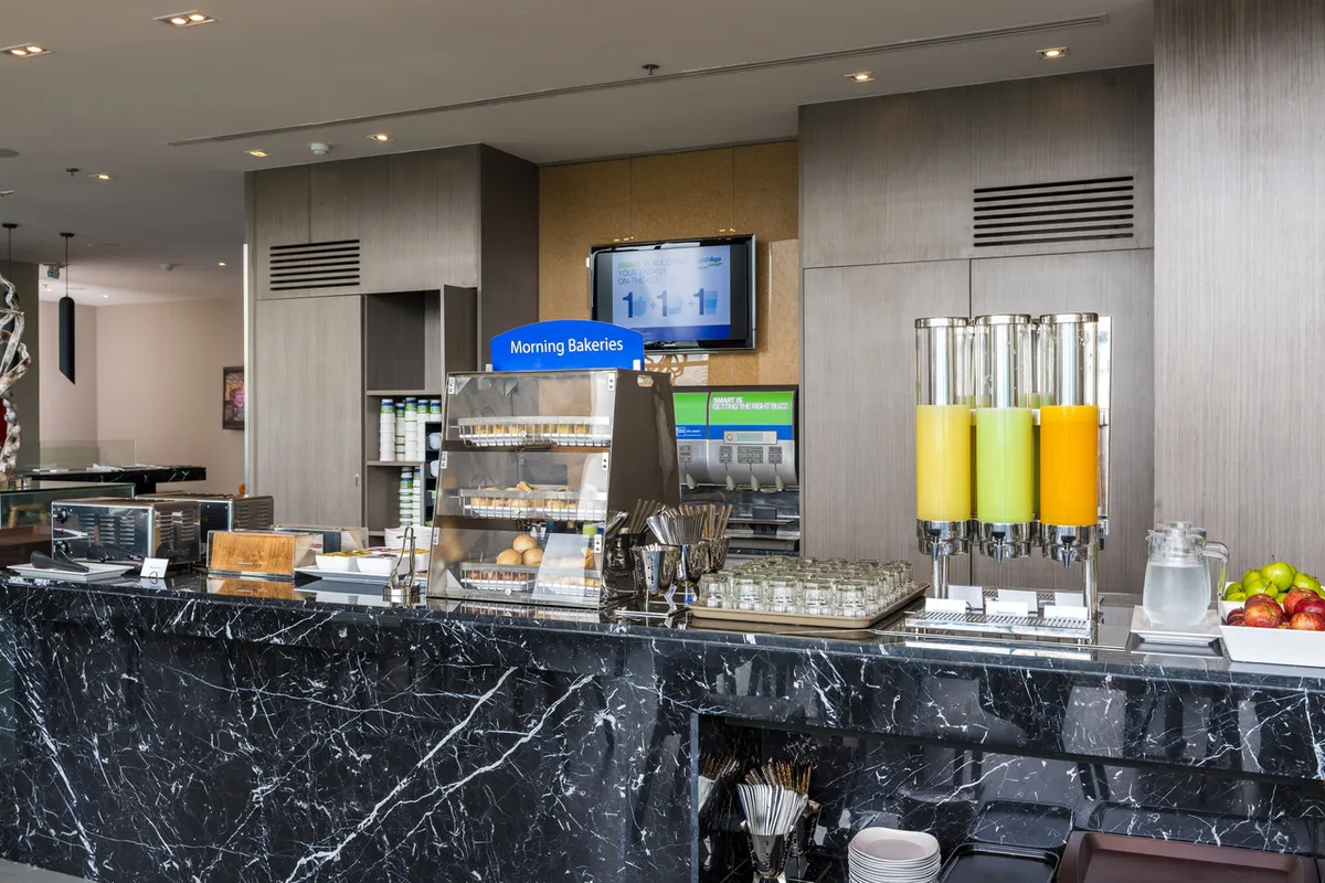 Holiday Inn Express Bangkok Siam — ภาพห้องพักและบรรยากาศ