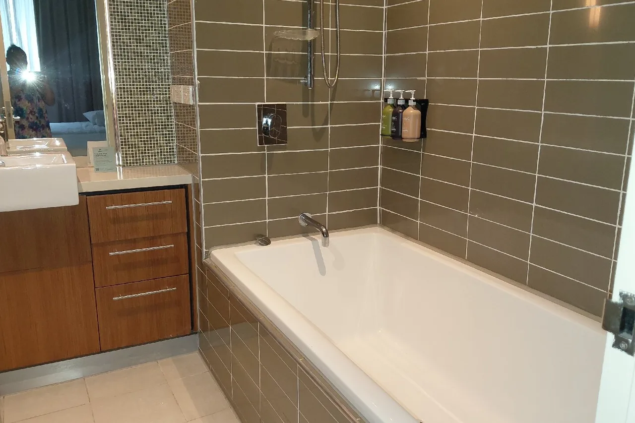 Holiday Inn Express Port Moresby — ภาพห้องพักและบรรยากาศ
