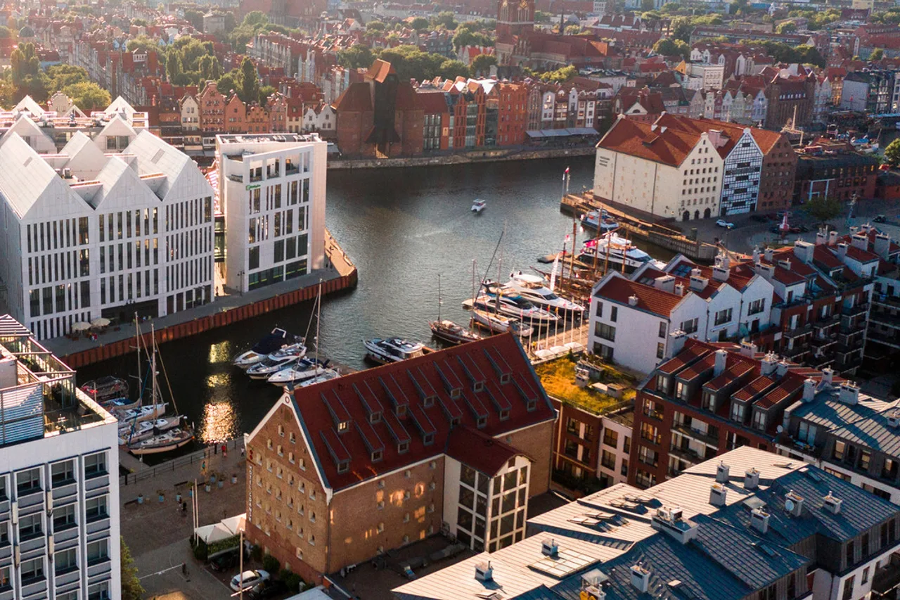 Holiday Inn Gdansk - City Centre by IHG — ภาพห้องพักและบรรยากาศ