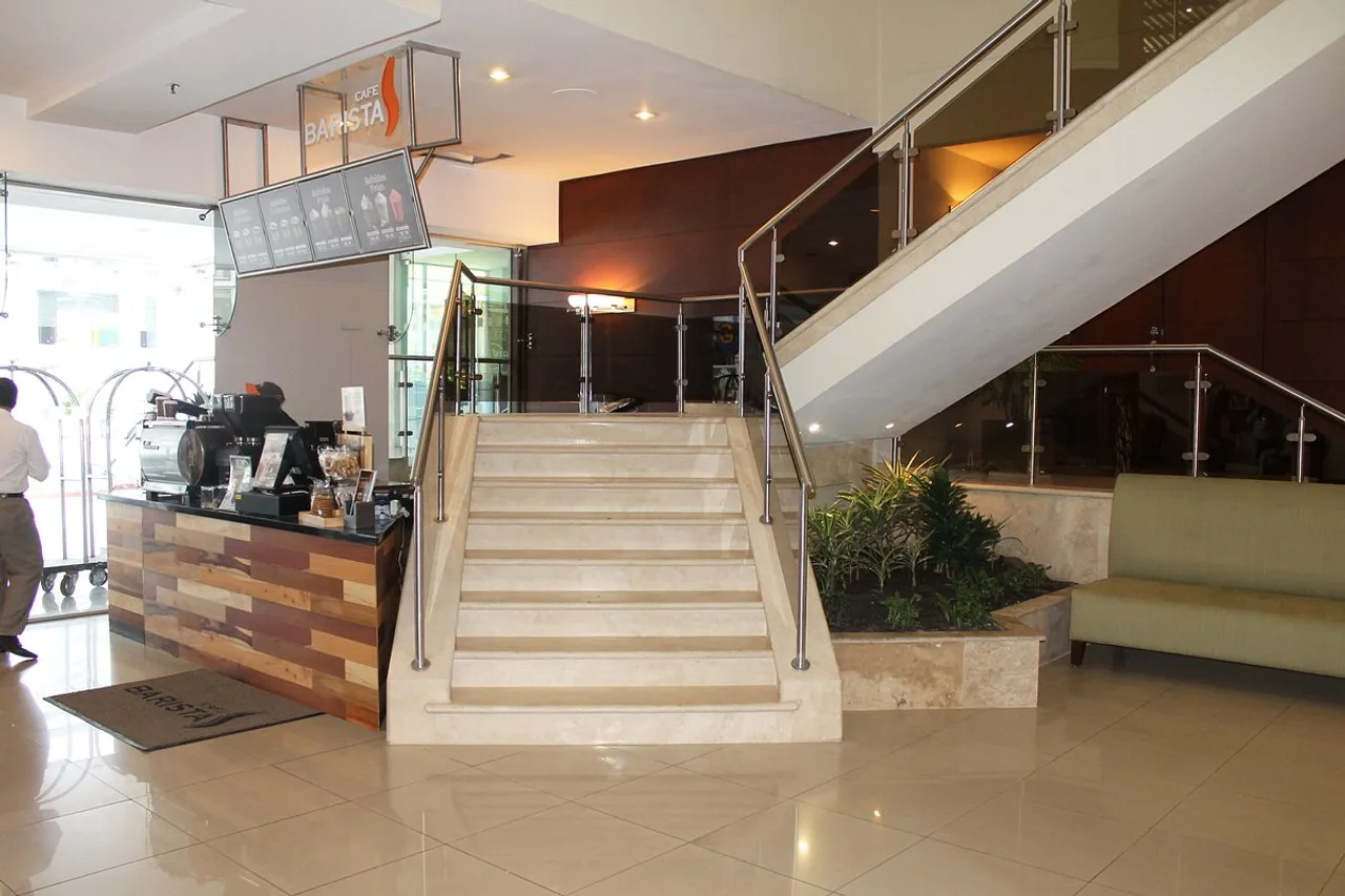 Holiday Inn Guatemala by IHG — ภาพห้องพักและบรรยากาศ