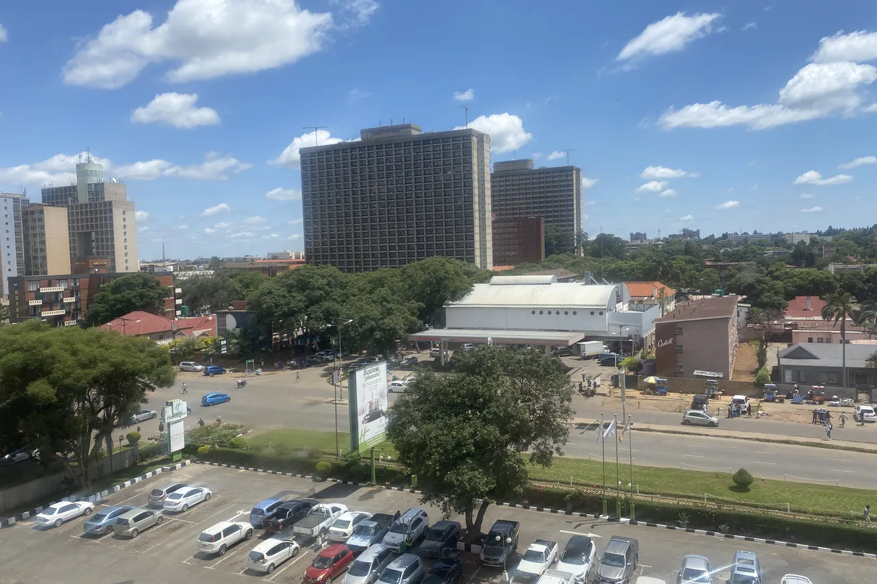 Holiday Inn Harare by IHG — ภาพห้องพักและบรรยากาศ