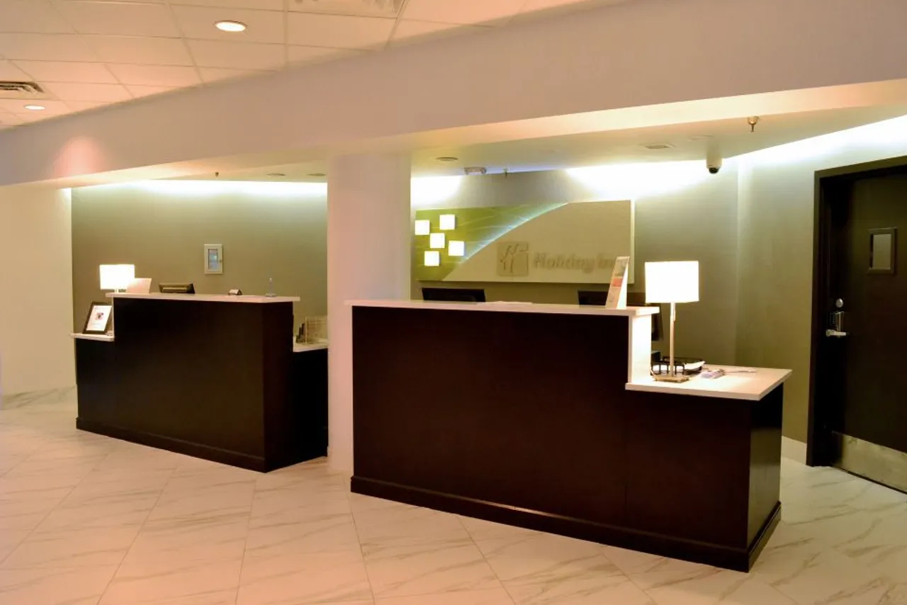 Holiday Inn Houston S - NRG Area - Med Ctr by IHG — ภาพห้องพักและบรรยากาศ