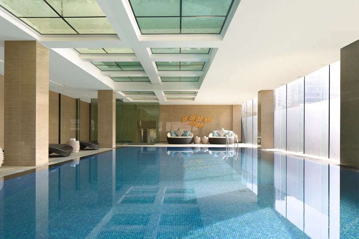 Holiday Inn Kunming City Centre — rooms and atmosphere