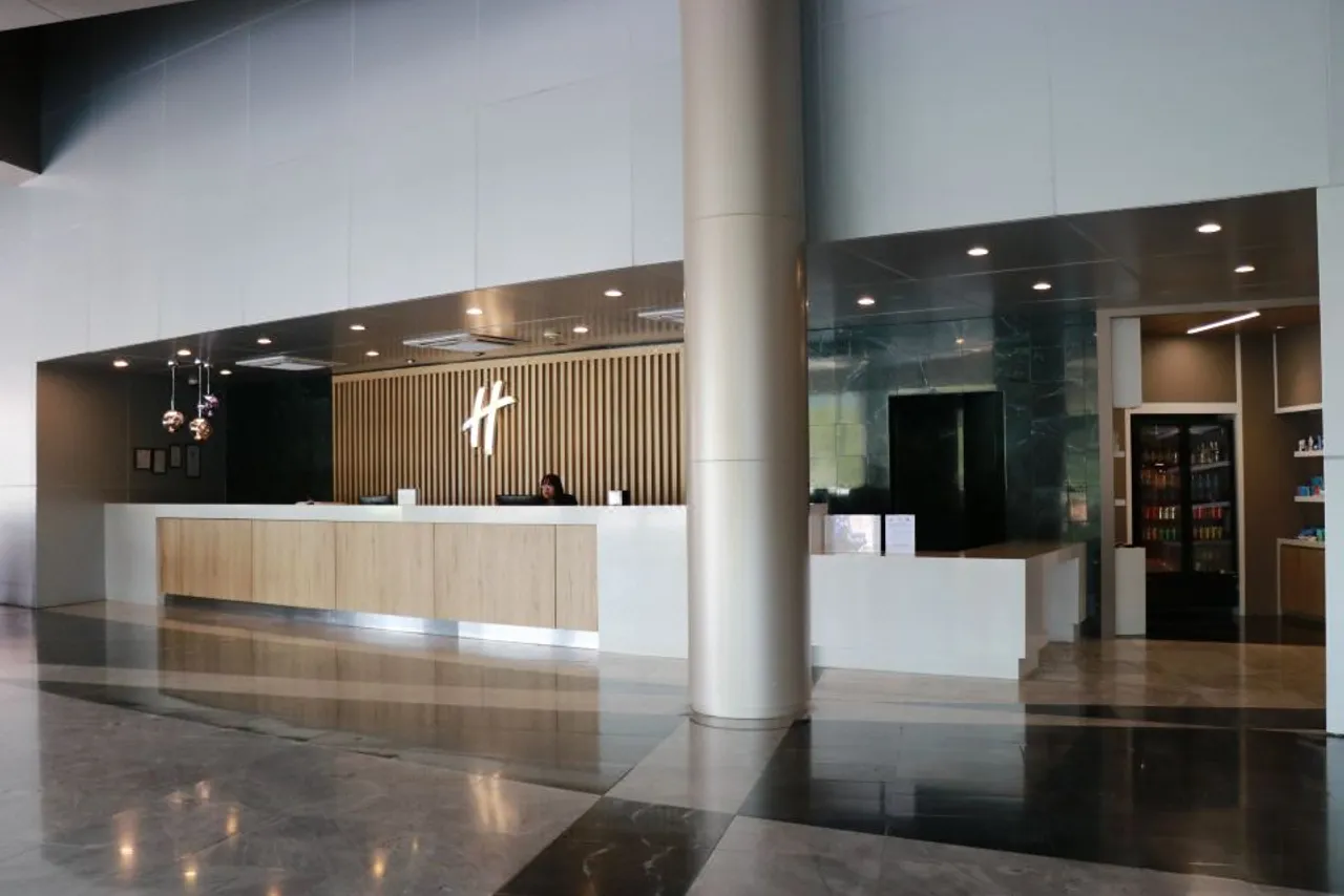 Holiday Inn Monterrey - Parque Fundidora by IHG — ภาพห้องพักและบรรยากาศ