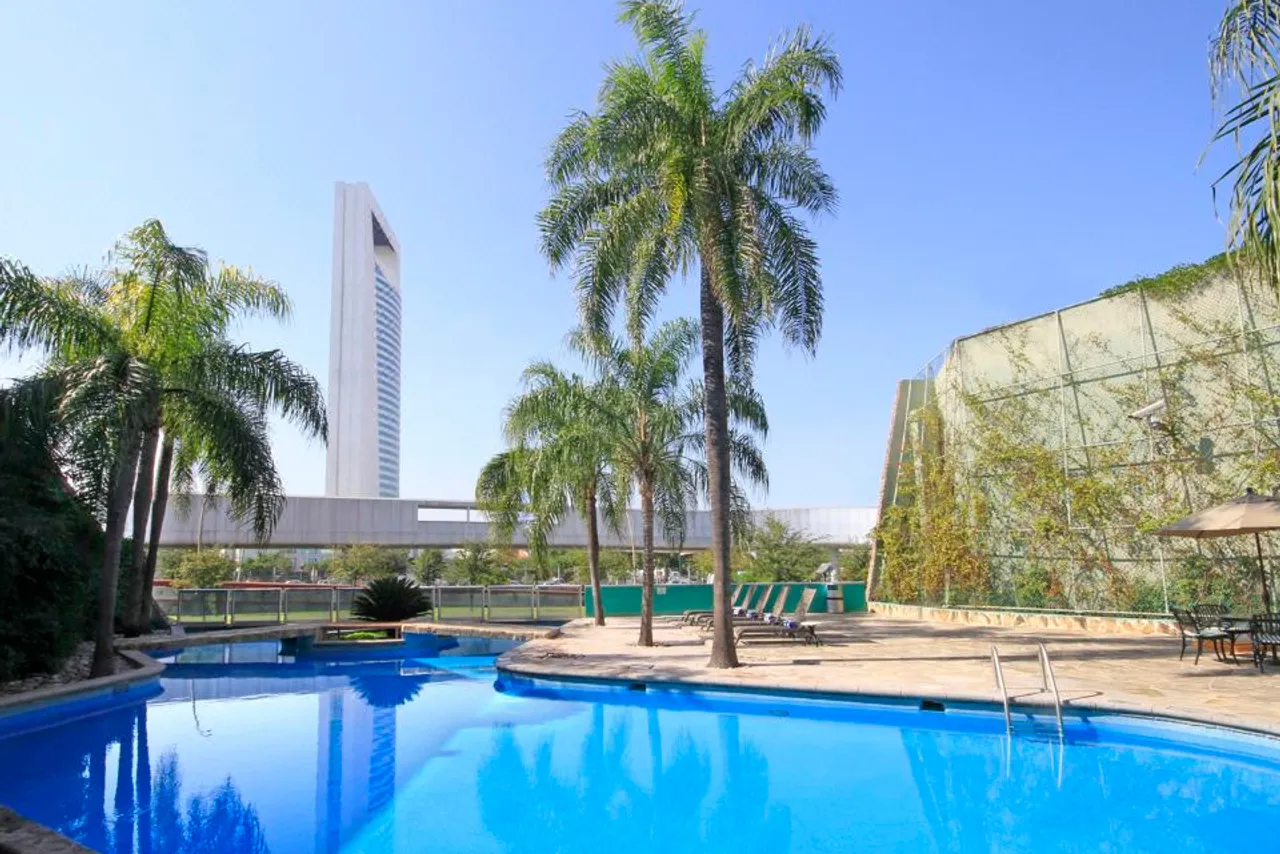 Holiday Inn Monterrey - Parque Fundidora by IHG — ภาพห้องพักและบรรยากาศ