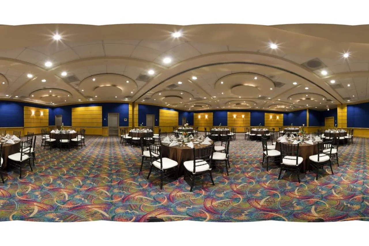 Holiday Inn Monterrey - Parque Fundidora by IHG — ภาพห้องพักและบรรยากาศ