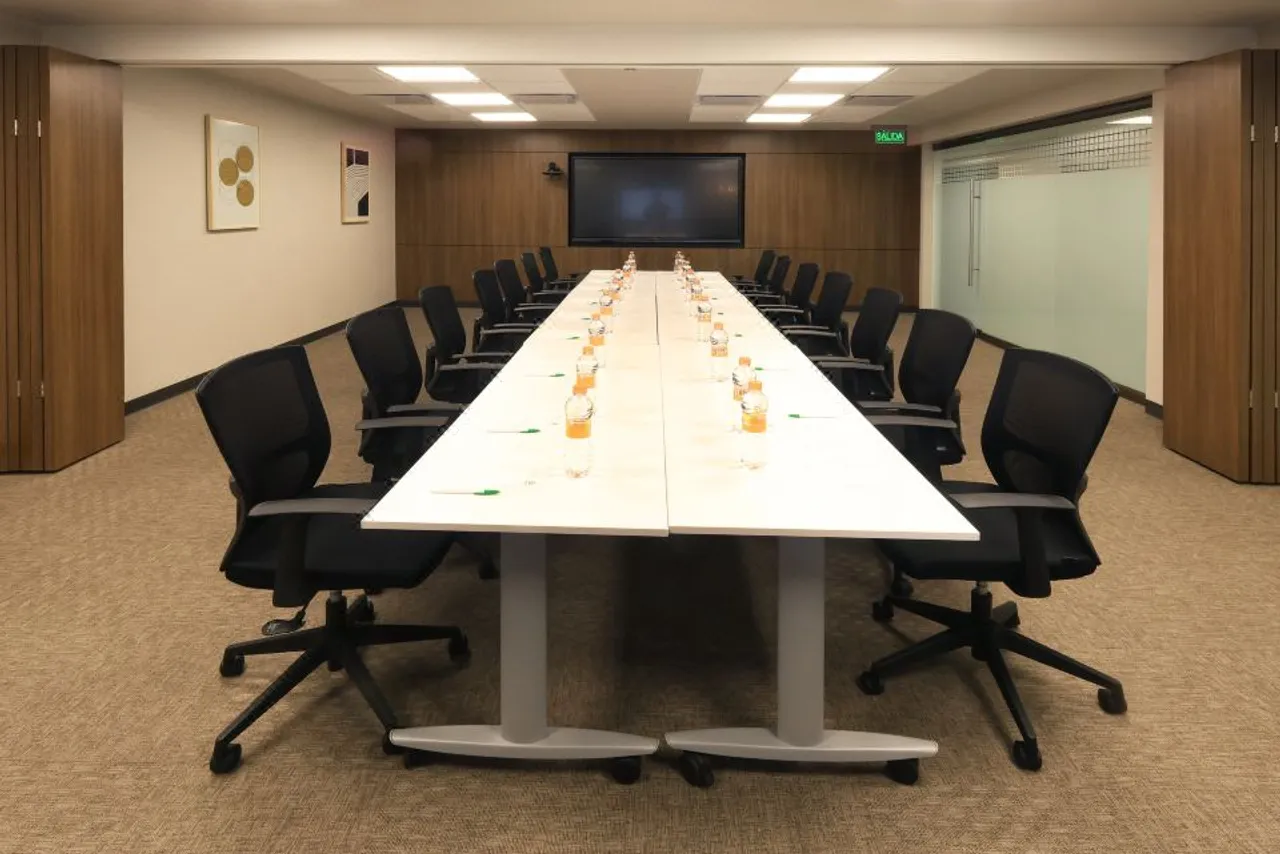 Holiday Inn Hotel & Suites Mexico Medica Sur by IHG — ภาพห้องพักและบรรยากาศ