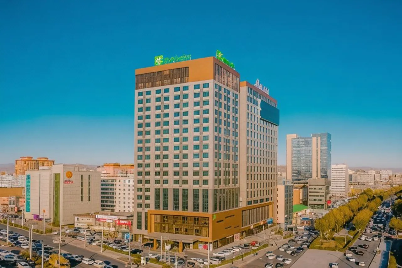 Holiday Inn Ulaanbaatar — rooms and atmosphere