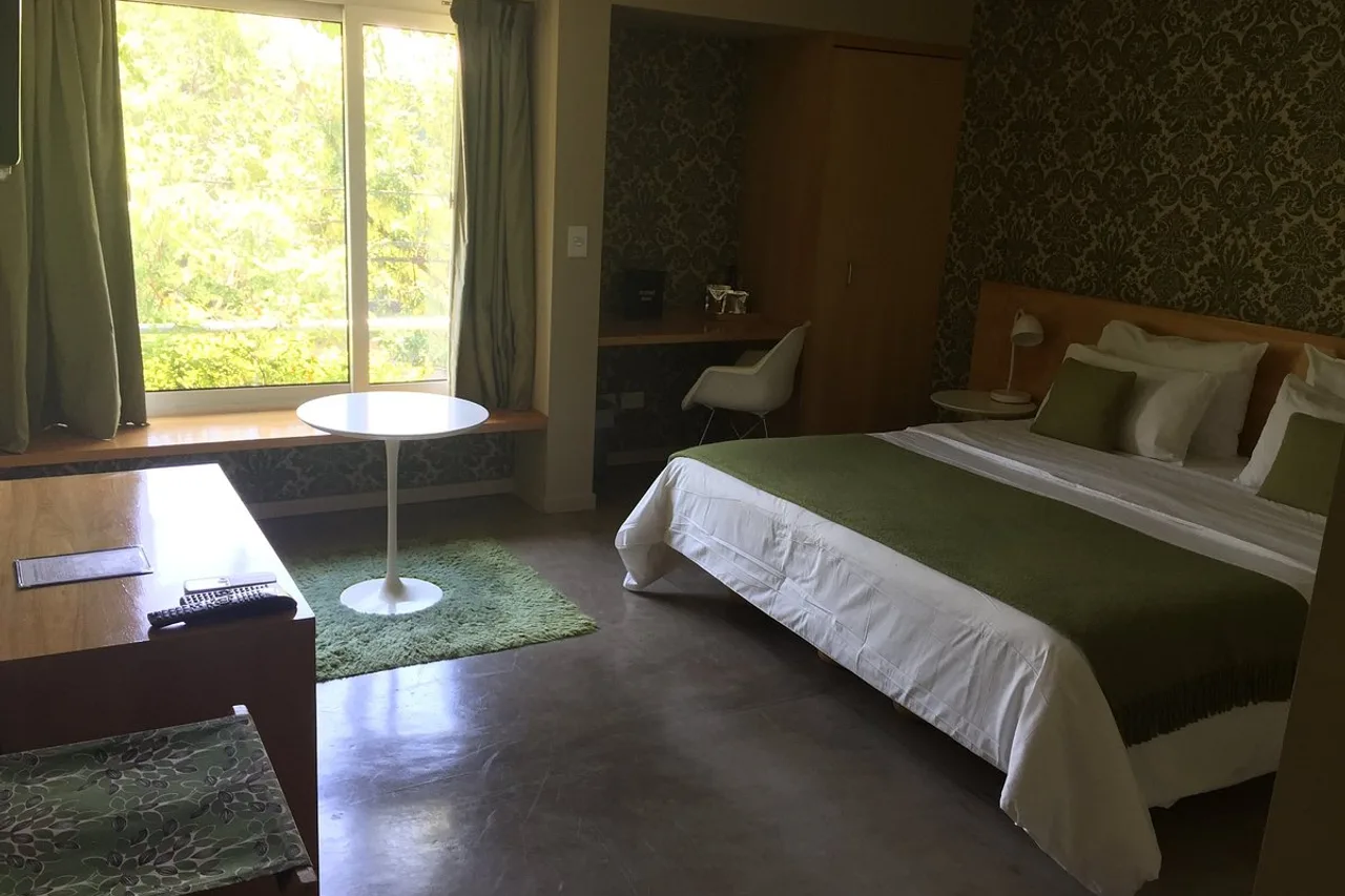Home Hotel Buenos Aires — rooms and atmosphere