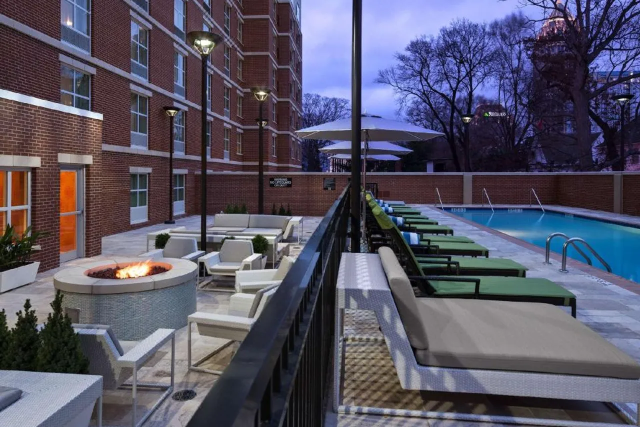 Homewood Suites by Hilton Atlanta Midtown — ภาพห้องพักและบรรยากาศ