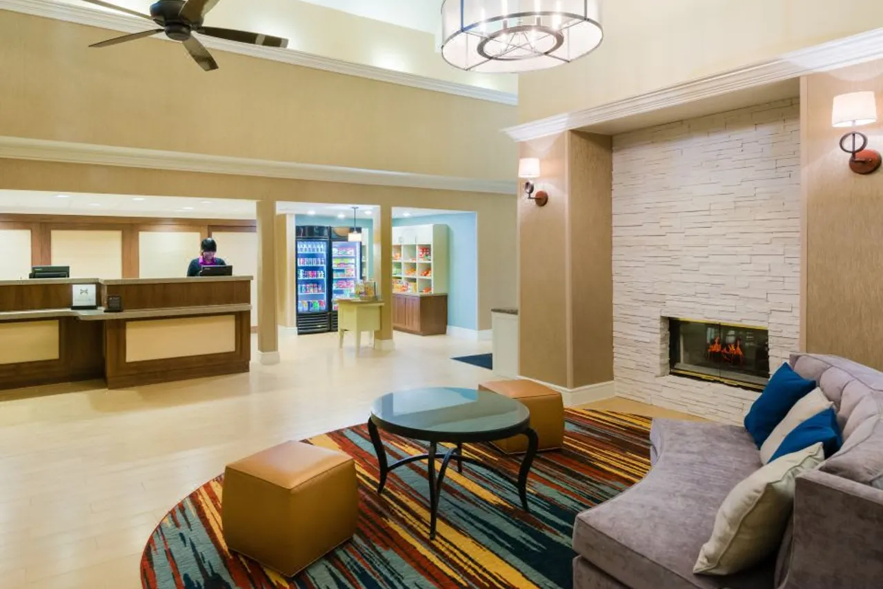 Homewood Suites by Hilton Houston Clear Lake NASA — ภาพห้องพักและบรรยากาศ