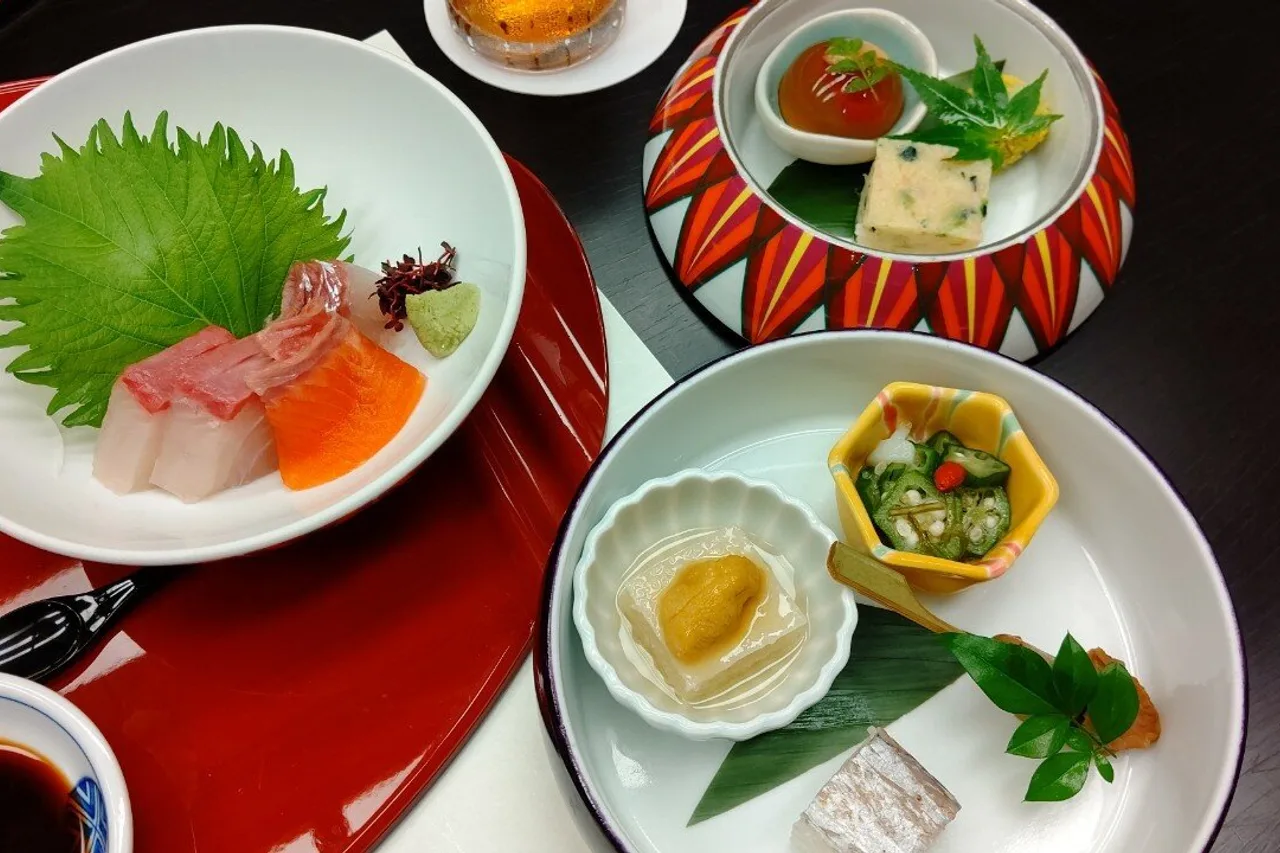 Hoshino Resorts KAI Matsumoto — rooms and atmosphere