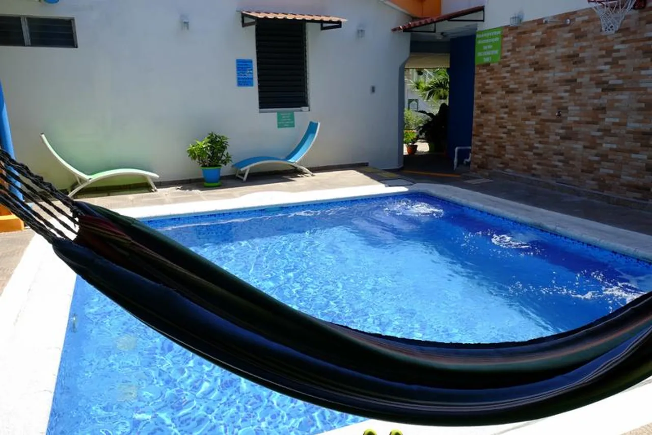 Hostal Casa Verde — ภาพห้องพักและบรรยากาศ