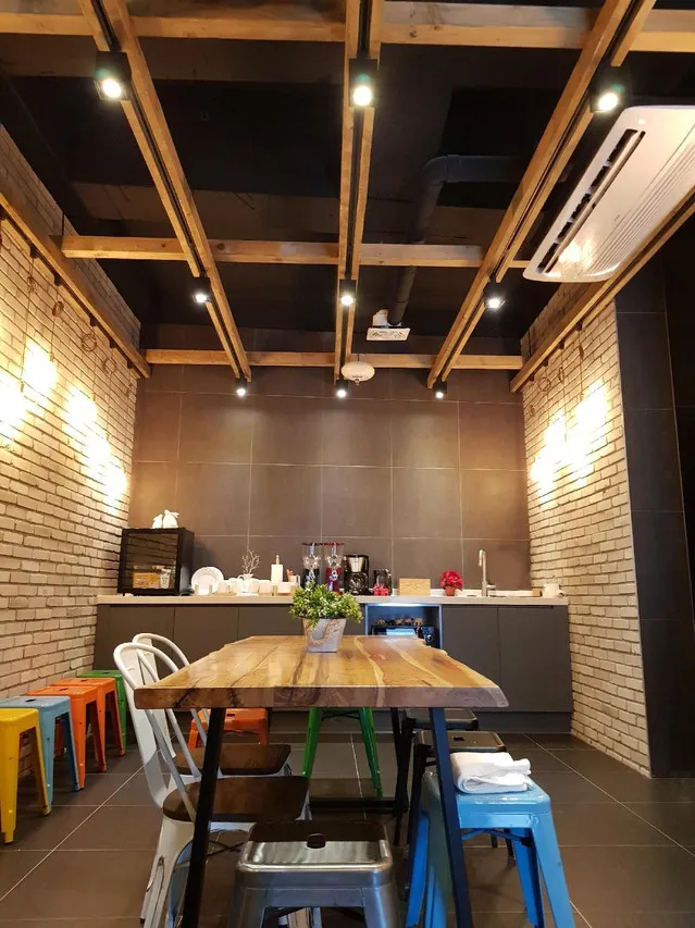 Hostel CLEO Hongdae — rooms and atmosphere