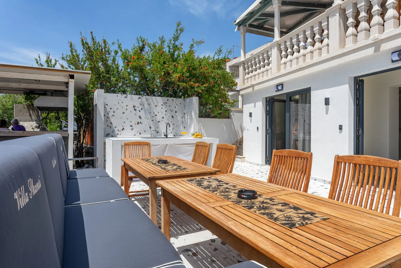 Hostel Villa Skansi — ภาพห้องพักและบรรยากาศ