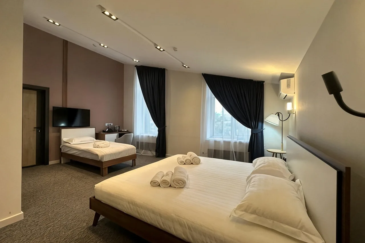 Hotel 78 Cafe — คารากอล
