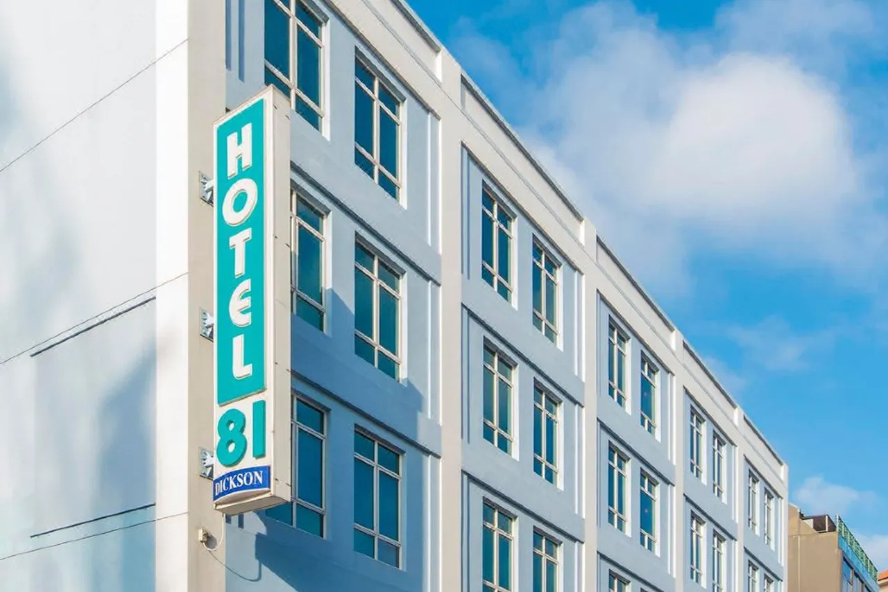 Hotel 81 Dickson — โรงแรมในลิตเติ้ลอินเดีย