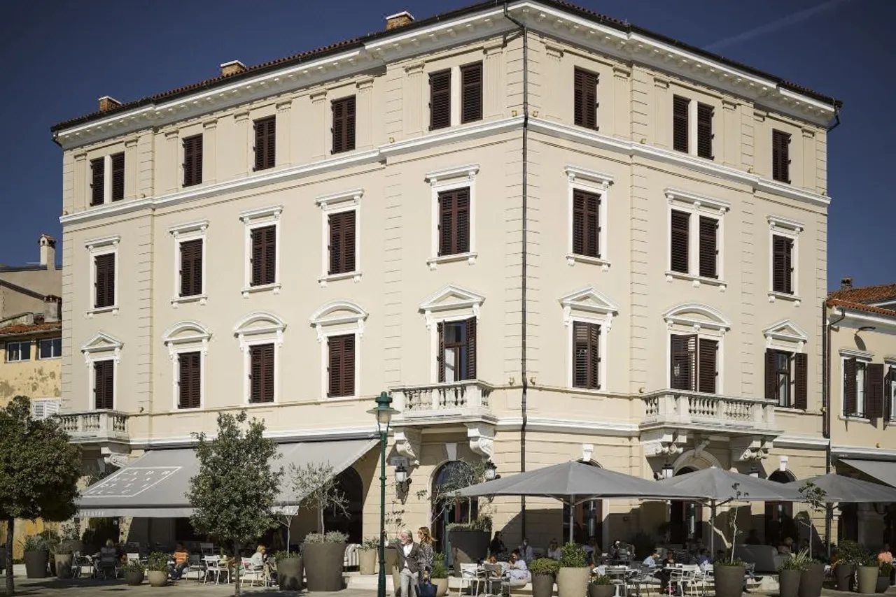 Adriatic Hotel by Maistra Collection — โรงแรมในโรวินจ์