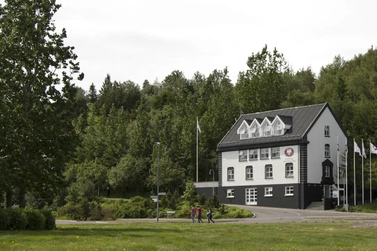 Hotel Akureyri — ภาพห้องพักและบรรยากาศ
