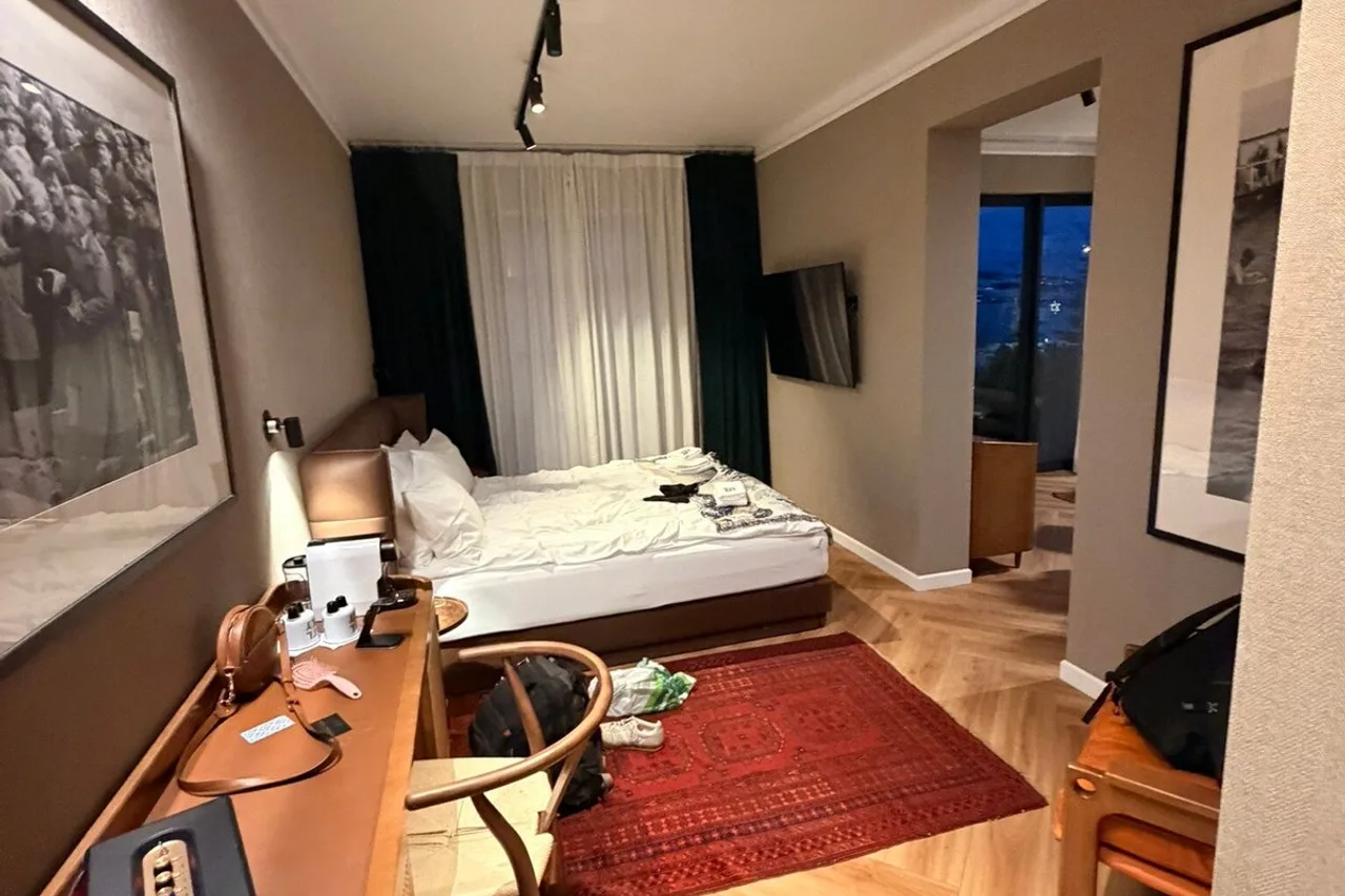 Hotel Akureyri — ภาพห้องพักและบรรยากาศ
