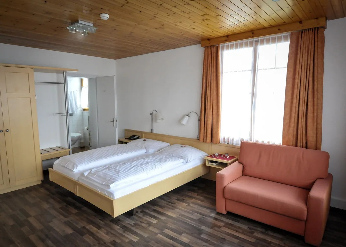 Hotel Alpenruh — rooms and atmosphere