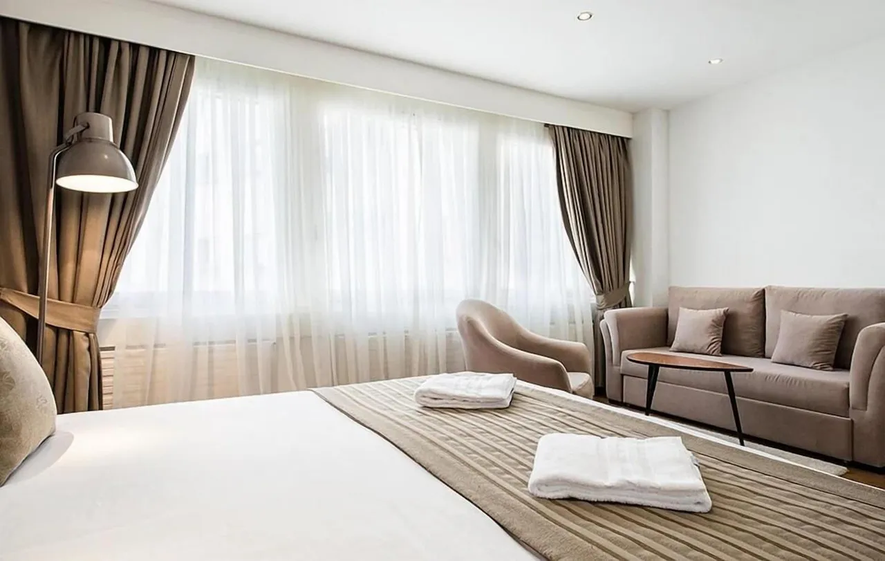 Hotel Alpha Fribourg — rooms and atmosphere