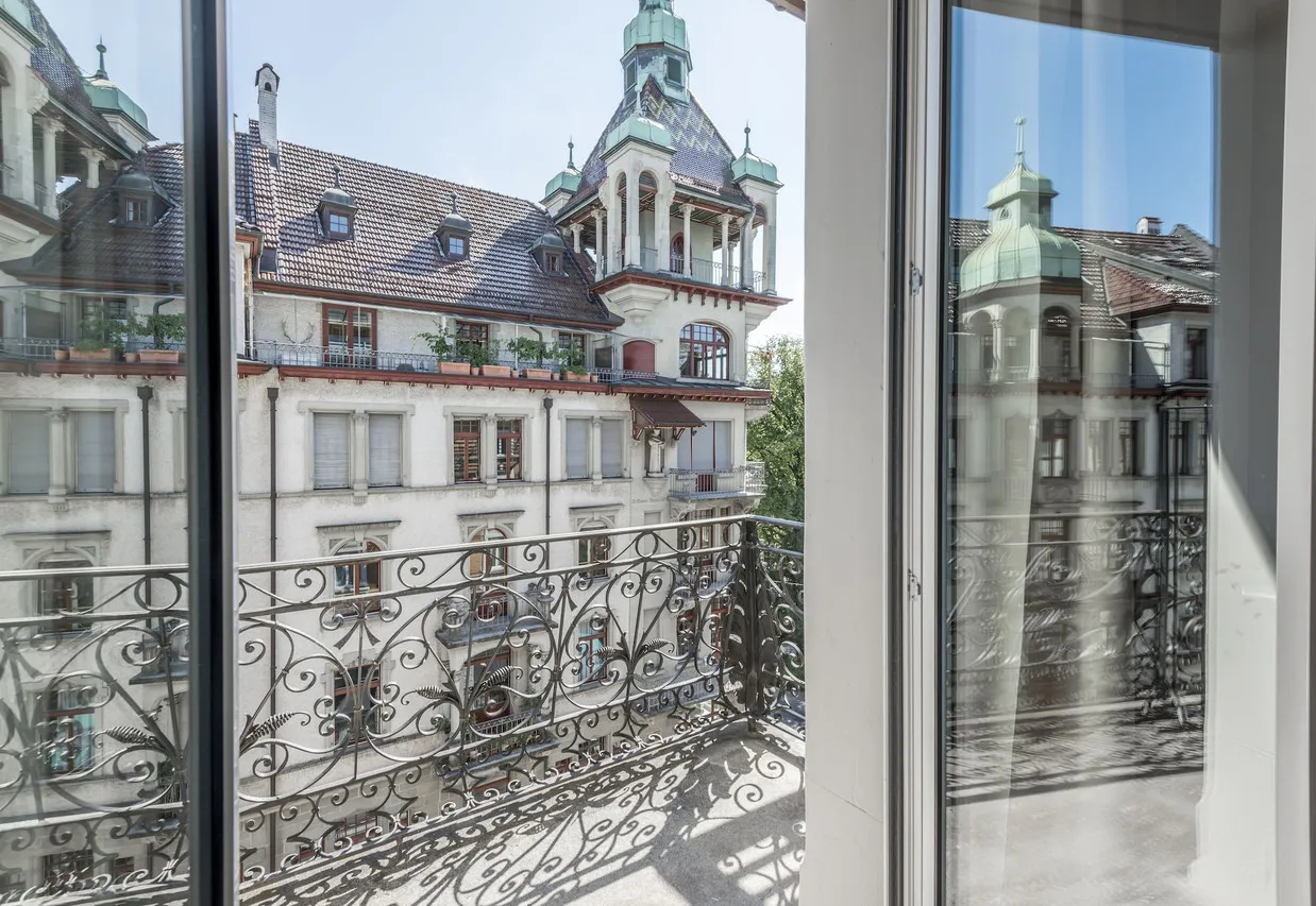 Hotel Alpina Luzern — rooms and atmosphere