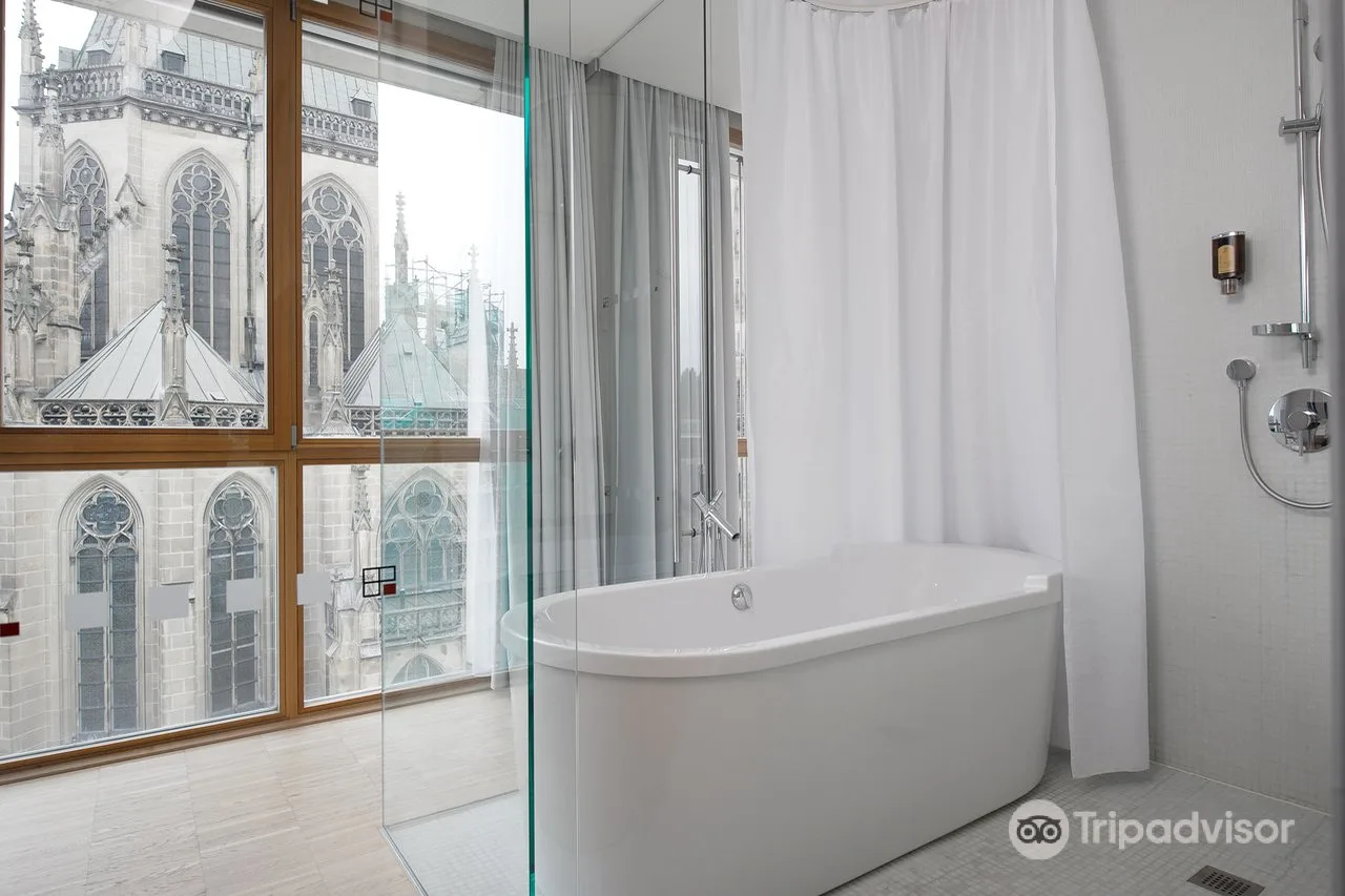 Hotel Am Domplatz - Adult Only — ภาพห้องพักและบรรยากาศ