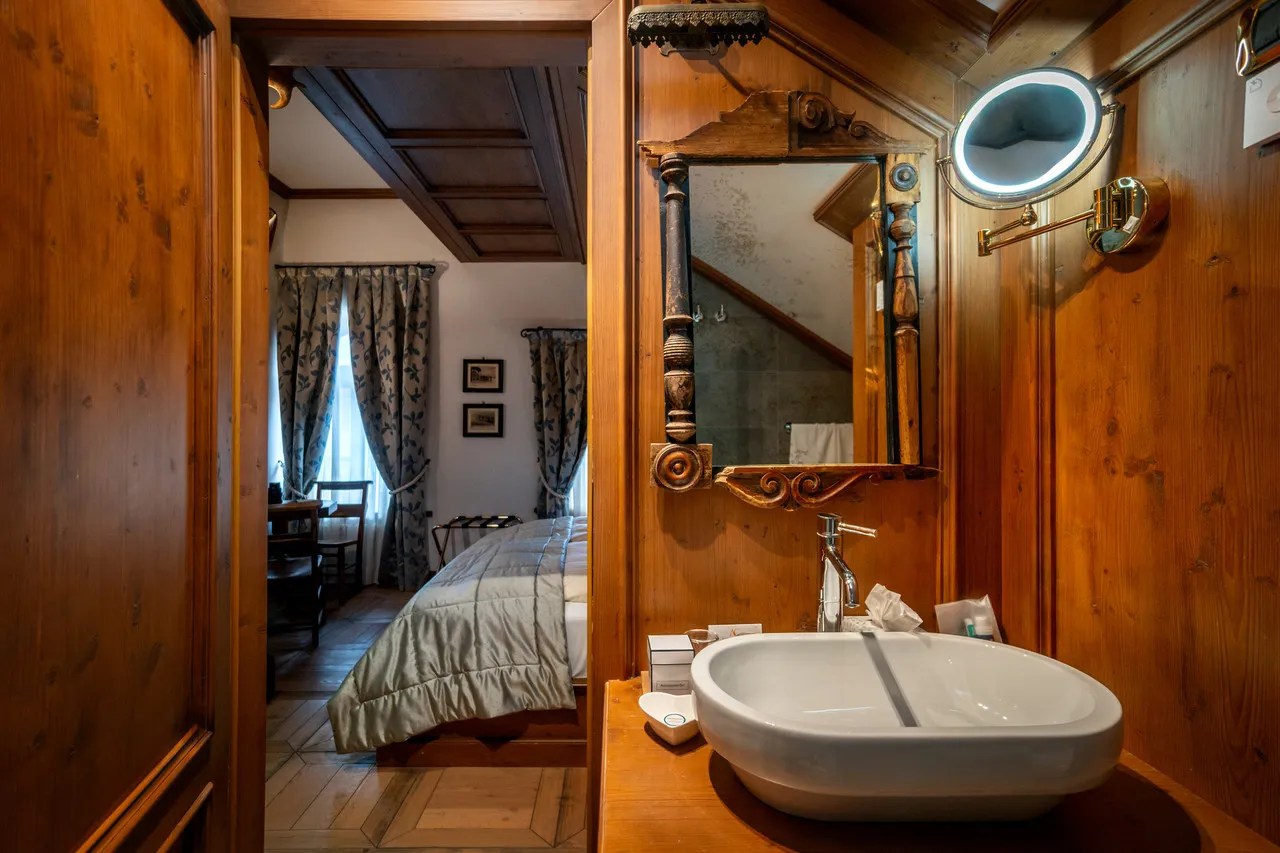 Hotel Ambra Cortina — rooms and atmosphere