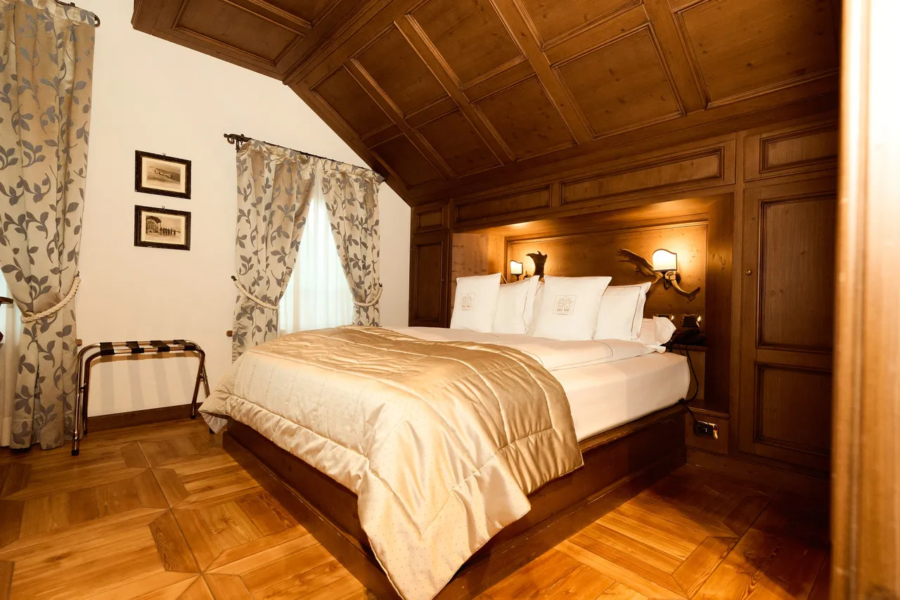 Hotel Ambra Cortina — rooms and atmosphere
