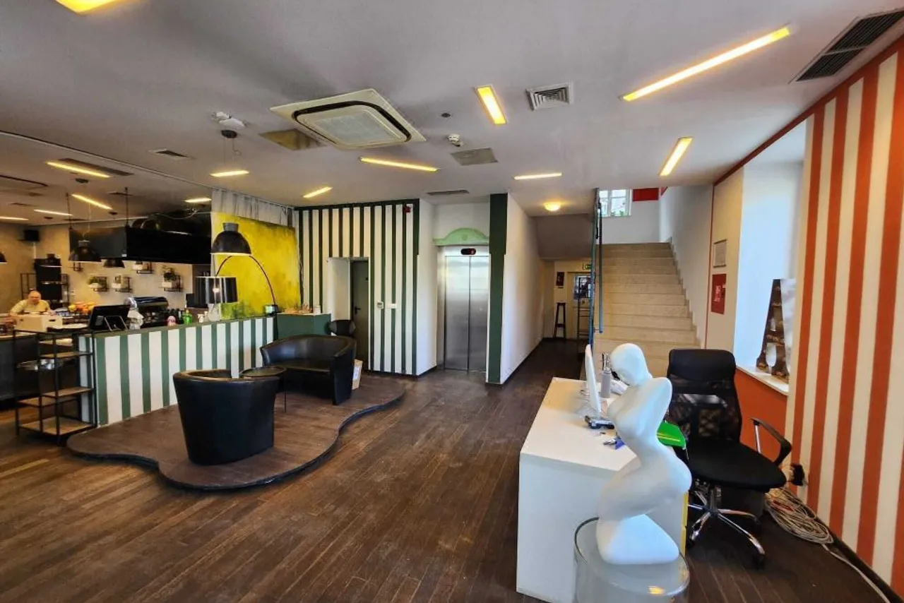 Hotel Amfiteatar — rooms and atmosphere